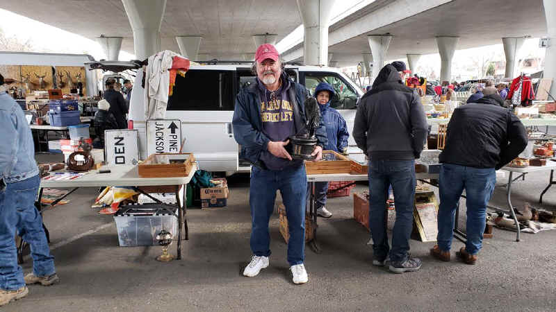 c1920 Golfer Trophy (1).jpg (150594 bytes)