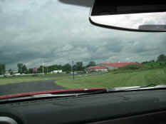 Incoming2.JPG (138339 bytes)