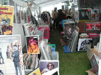 PICT0193_1200x900.jpg (243718 bytes)