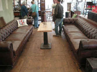 PICT0221_1200x900.jpg (213665 bytes)