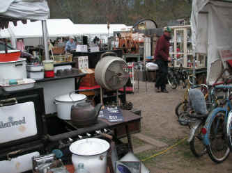 PICT0228_1200x900.jpg (229013 bytes)