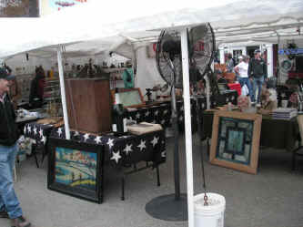 PICT0246_1200x900.jpg (209146 bytes)