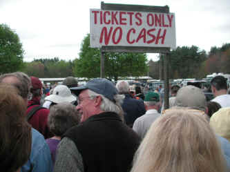 PICT0251_1200x900.jpg (178632 bytes)