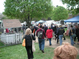 PICT0262_1200x900.jpg (248141 bytes)