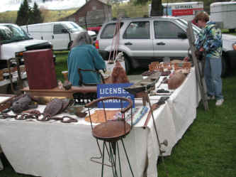 PICT0411_1200x900.jpg (195303 bytes)