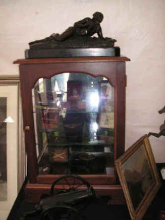 PICT0450_900x1200.jpg (116921 bytes)