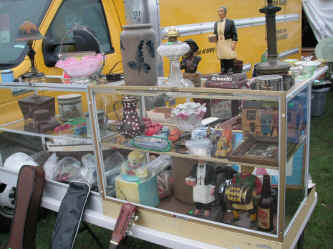 PICT0460_1200x900.jpg (220611 bytes)