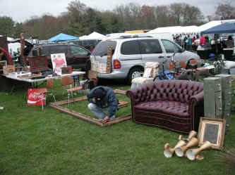 PICT0472_1200x900.jpg (242075 bytes)