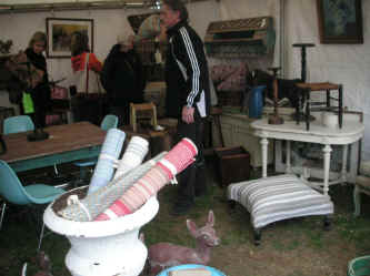 PICT0676_1200x900.jpg (182843 bytes)