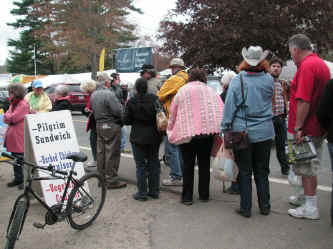 PICT0725_1200x900.jpg (249323 bytes)