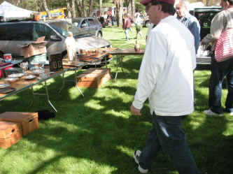 PICT0949_1200x900.jpg (234254 bytes)