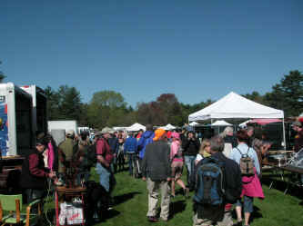 PICT0961_1200x900.jpg (183435 bytes)