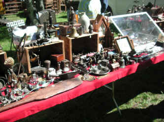 PICT1008_1200x900.jpg (207140 bytes)