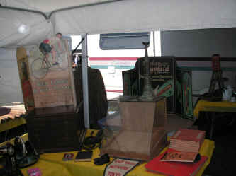 PICT1167_1200x900.jpg (163063 bytes)