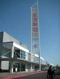 PICT7419_900x1200.jpg (74809 bytes)