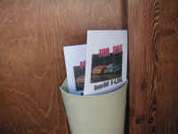 PICT7449_1600x1200.jpg (130916 bytes)