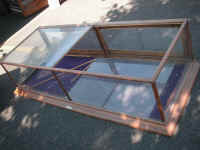 PICT7476_1600x1200.jpg (164939 bytes)