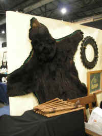 PICT7597_900x1200.jpg (77426 bytes)