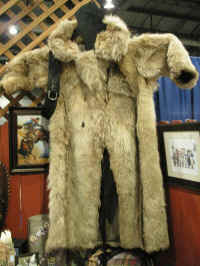 PICT7601_900x1200.jpg (101608 bytes)