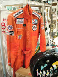 PICT7683_900x1200.jpg (102586 bytes)