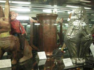 pict8040.jpg (204563 bytes)