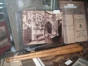 pict8110.jpg (208473 bytes)